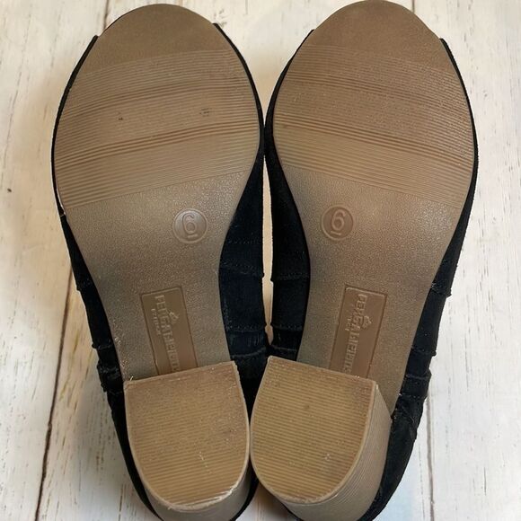 Fergalicious women’s black micro suede slip on booties/boots size 6 - Picture 11 of 12